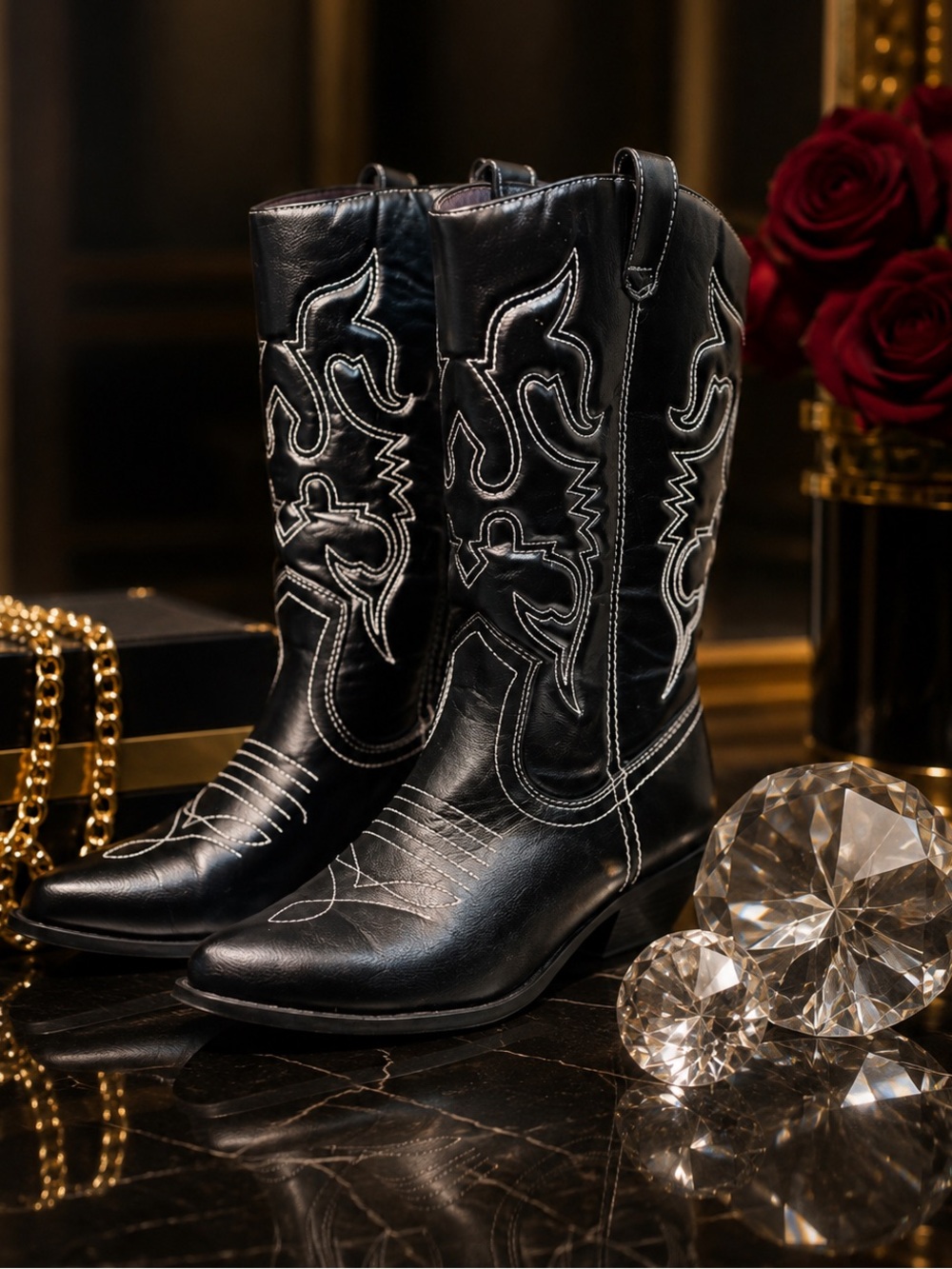 Black Western Embroidered Cowboy Boots - Women’s Size 6